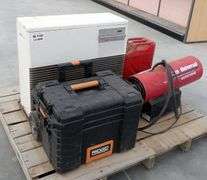 M-158  Propane Space Heater & Tool Box