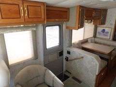 M-130 1996 Airstream Cutter Motor Coach