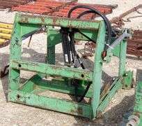 B-1105  John Deere Front Mounts