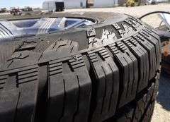 M-279 Tires & Wheels (4)