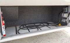 M-130 1996 Airstream Cutter Motor Coach