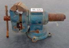 M-157  Bench Vise 5"