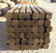 M-232 Wooden Fence Posts (42)
