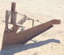 M-305  3-Point V Ditcher