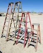 M-297  Fiberglass Ladders (4)