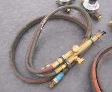B-1279  Oxygen / Acetylene Hoses + Gauges