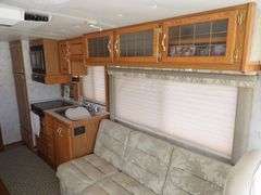 M-130 1996 Airstream Cutter Motor Coach
