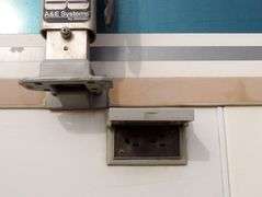 M-130 1996 Airstream Cutter Motor Coach