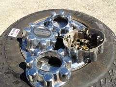 M-279 Tires & Wheels (4)