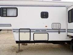 M-309  1994 Travel Supreme Travel Trailer