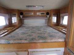 M-319 1993 Northland Polar 8'6" Cabover Camper
