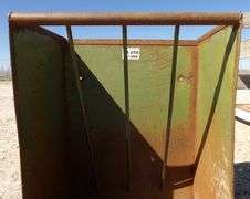 M-258  Hang-On Horse Feeder