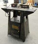 M-209  Craftsman Router & Table