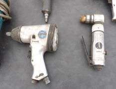 M-200  Power Tools & Battery Charger