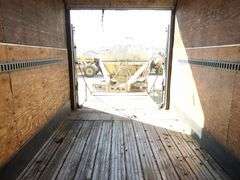 B-850 2003 Utility Van Trailer 32 1/2'