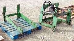 B-1105  John Deere Front Mounts