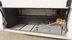 M-130 1996 Airstream Cutter Motor Coach