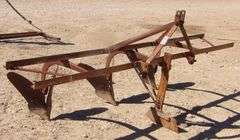 M-303  Ferguson 3-Point Toolbar Cultivator