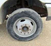 B-1234  2000 Ford F-550 Cab & Chassis 4WD Pickup