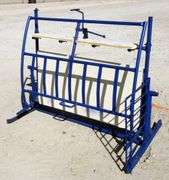M-108  Goat / Sheep Chute