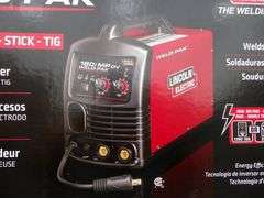 M-337  Lincoln Electric 180i Welder