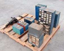 M-315  Hardware Organizers + Sander / Polisher