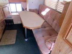 M-105  1990 Lance Pickup Camper
