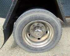 M-103 1999 Ford F-550 Flatbed Dually Pickup