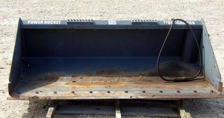 M-550  Skid Steer Bucket