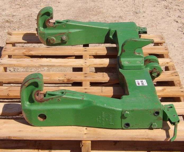M-940  3 Point Hitch