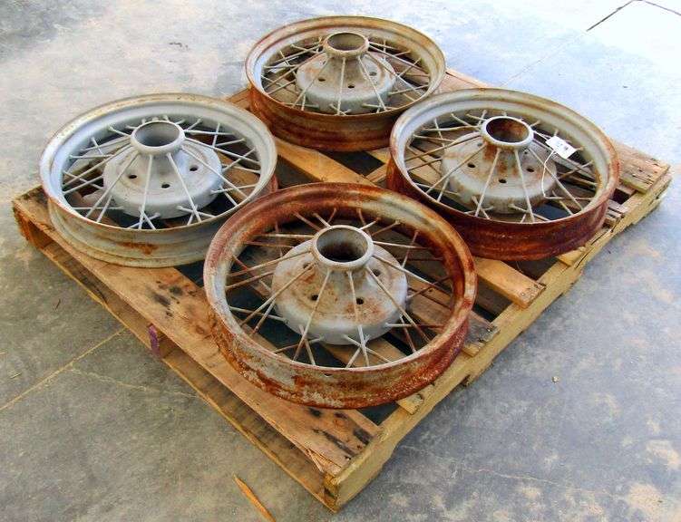 M-521 Steel Rims (4)