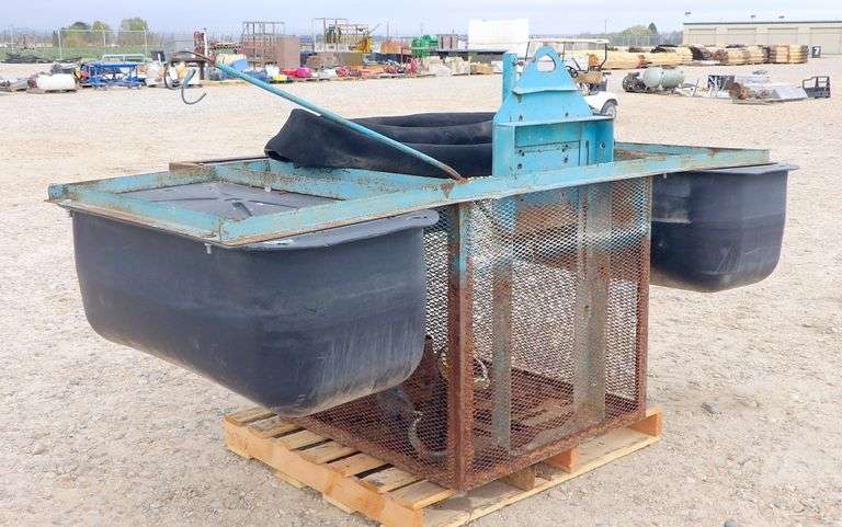 M-697 Irrigation Float - Pickett Auction Service