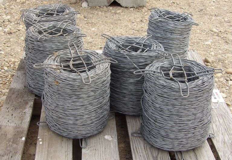 M-1045  Twisted Wire
