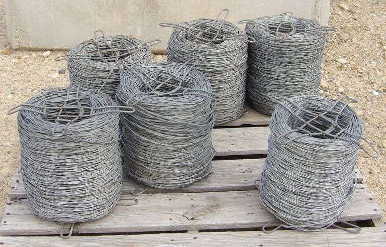 M-1045  Twisted Wire