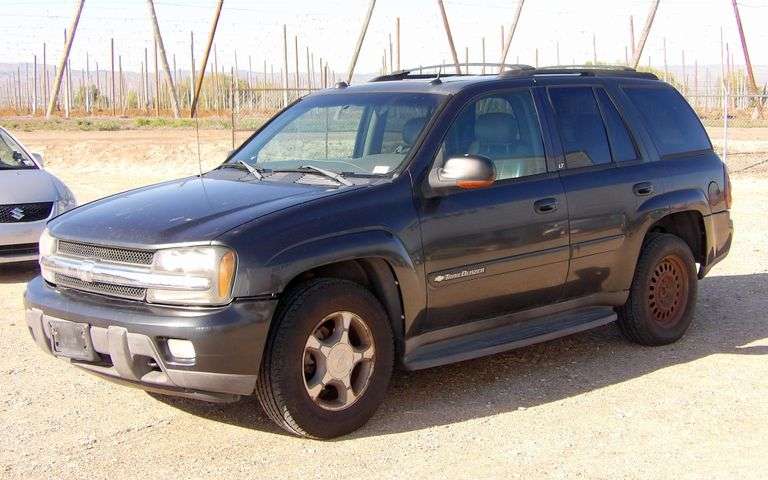 M-920 2004 Chevy Trail Blazer
