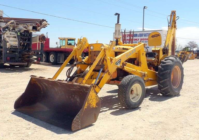 M-1270 1967 Case 530 Backhoe