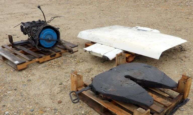 M-340  5th Wheel Plate & Ford Truck Parts