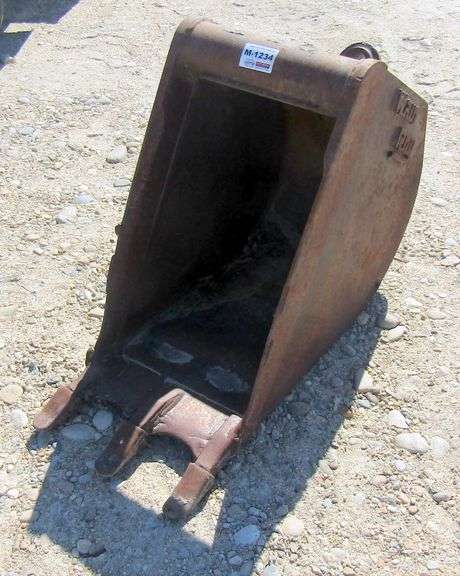 M-1234 Excavator Bucket