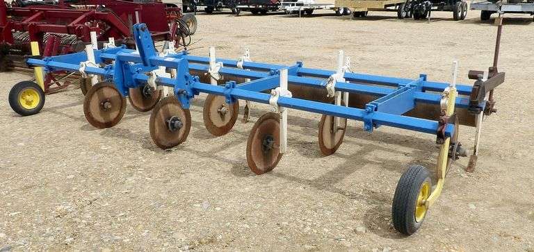 M-897  3-Point Onion Cutter