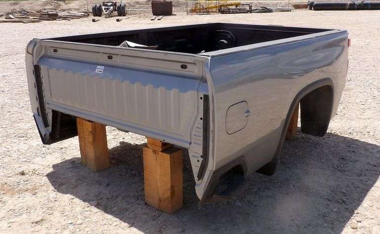 M-1314  2025 Chevy Pickup Bed