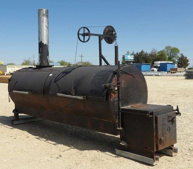 M-665 BBQ Smoker