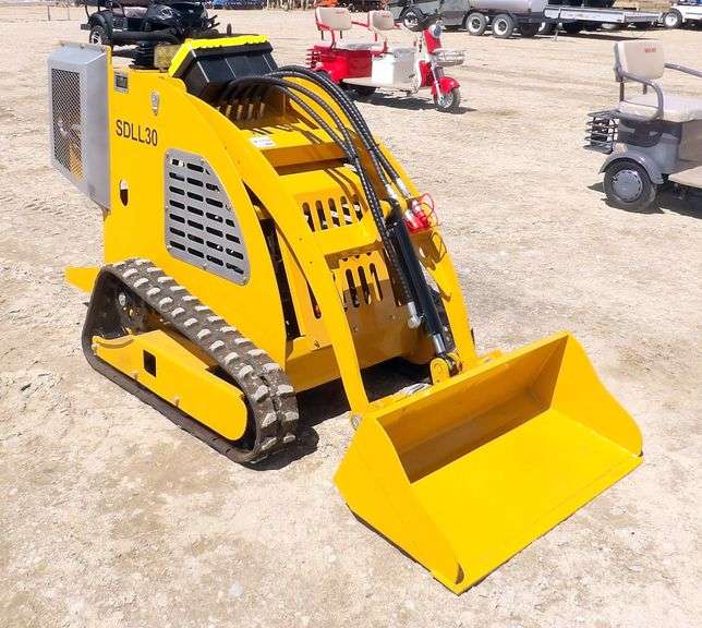 M-1159 SD Lanch SDLL30 Mini Skid Steer