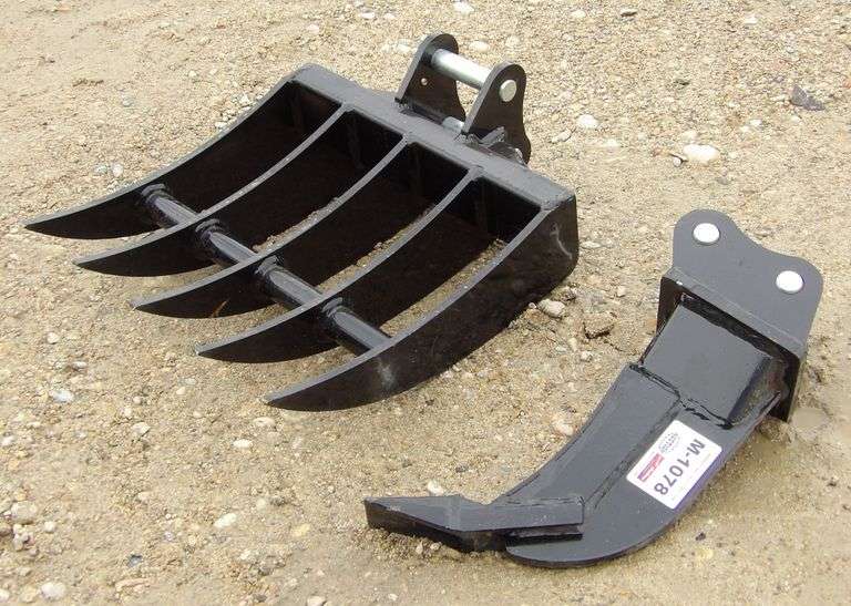 M-1078  Mini Excavator Attachment