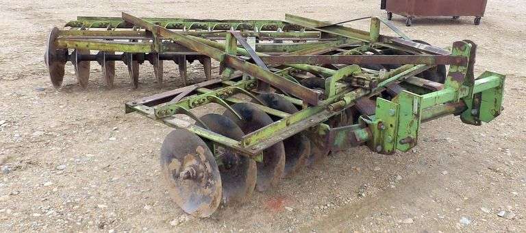 M-1055  9' John Deere 3-Point Offset Disc