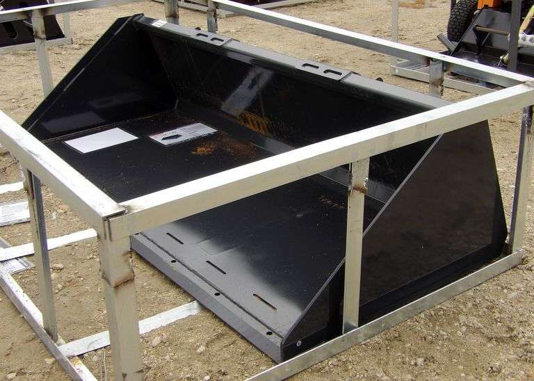 M-1102 Wolverine Skid Steer Bucket