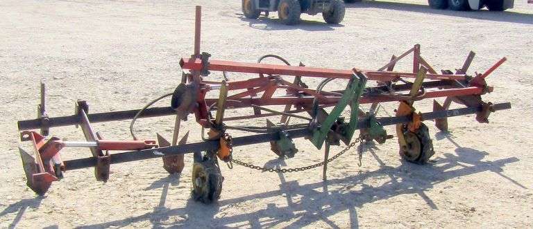 M-980 3-Point 5 Row Corrugator