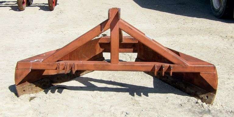 M-1324  3-Point Pivot Track Filler