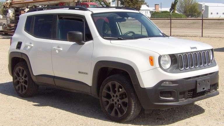 M-664 2017 Jeep Renegade