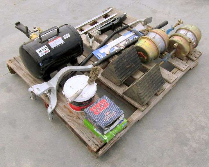 M-538 Tire Changing Equipment