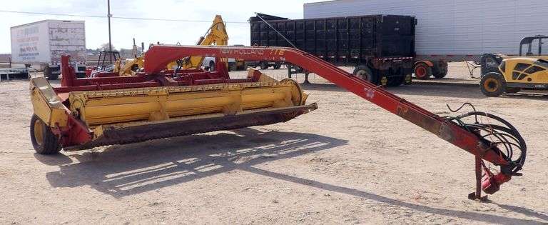 M-1289  New Holland Pull Swather